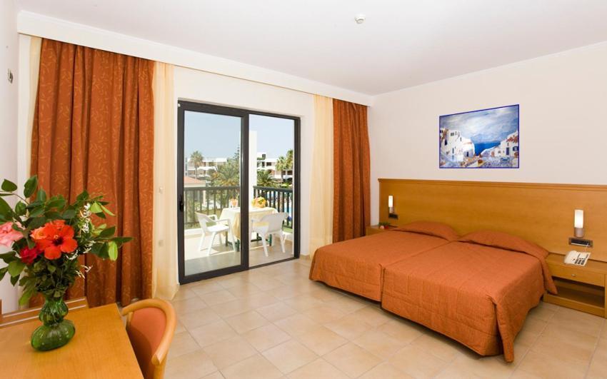 Tigaki Beach Hotel חדר תמונה
